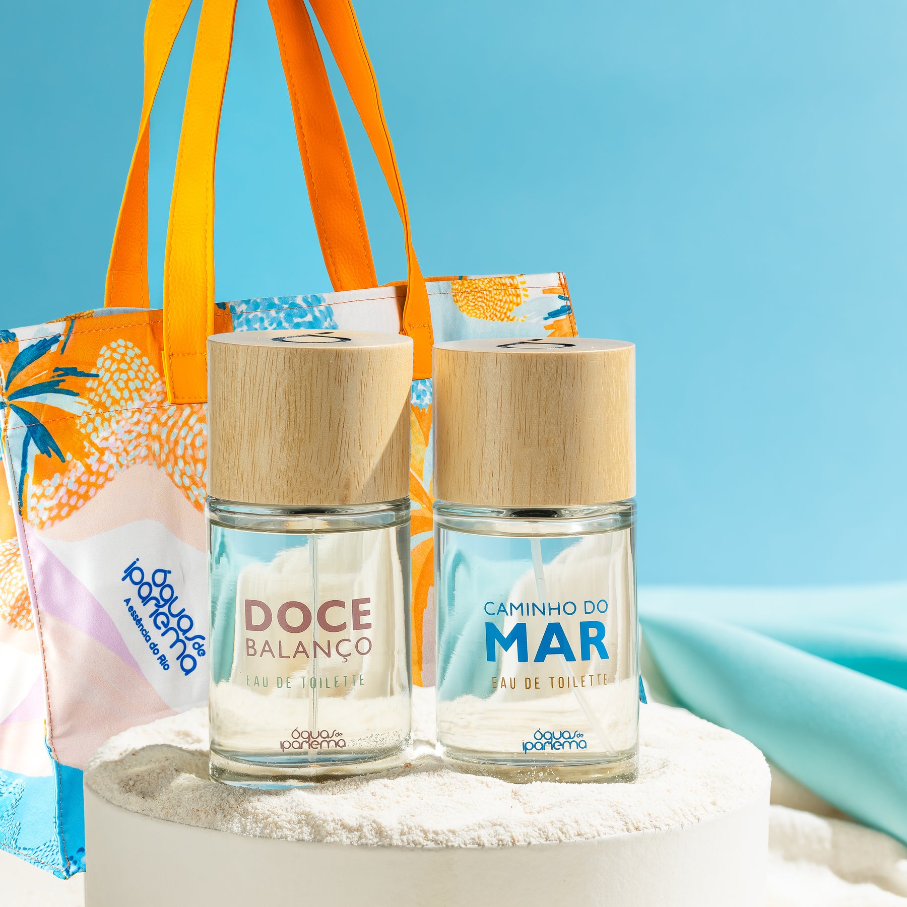 Duo Fragrâncias: Eau de Toilette Doce Balanço 100ml e Caminho do Mar 100ml + Ganhe 1 Bolsa Águas de Ipanema (Doce Balanço)