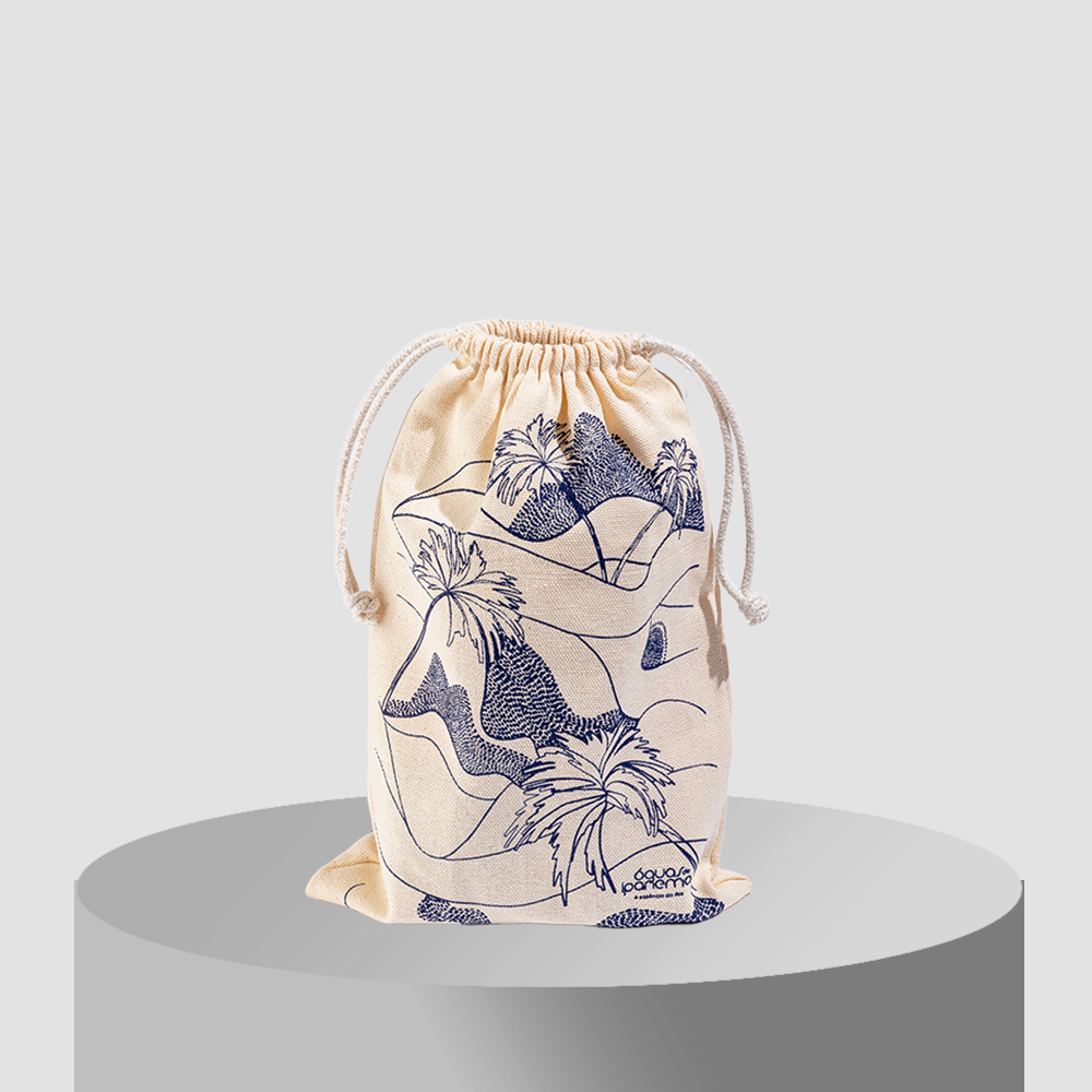 Essência Solar Águas: Óleo Dia + Tônico + Base Stick Multifuncional e Ganhe 1 Bolsa de Praia + 1 Nécessaire